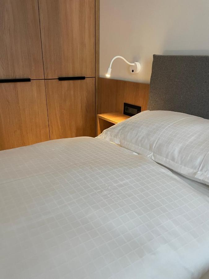 Luxury By The Ap 25 Appartamento Sibiu